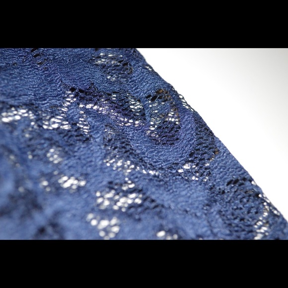 Lacey Long Sleeve Tee - Picture 2 of 2